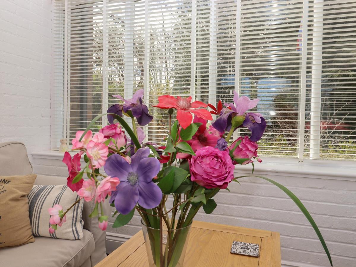 Paddock View Villa Maidstone Buitenkant foto